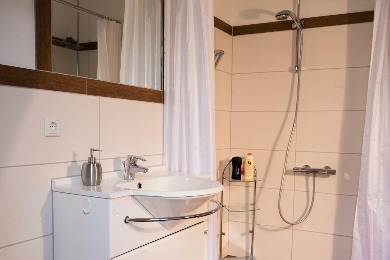 Haus Helene Appartement Ochtendung Buitenkant foto