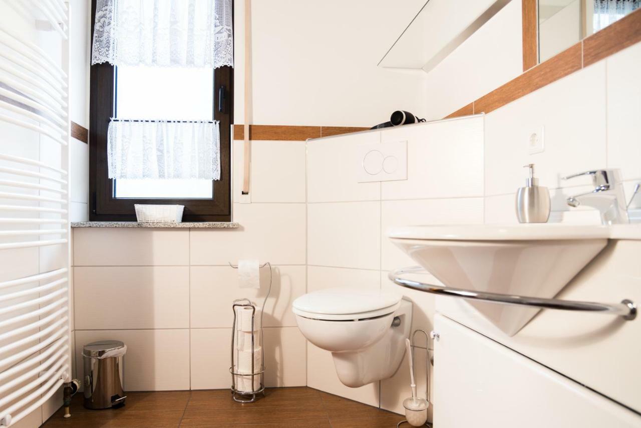 Haus Helene Appartement Ochtendung Buitenkant foto