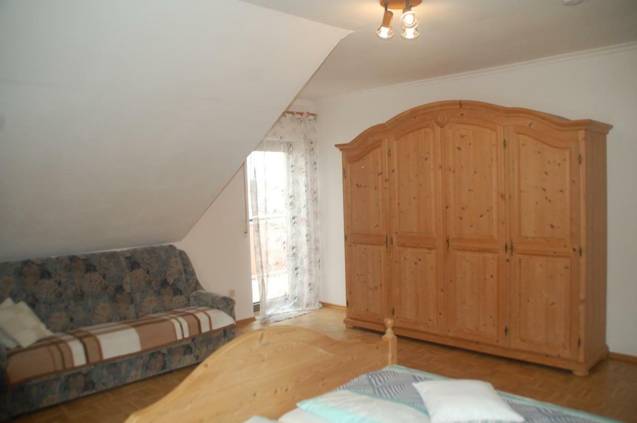 Haus Helene Appartement Ochtendung Buitenkant foto